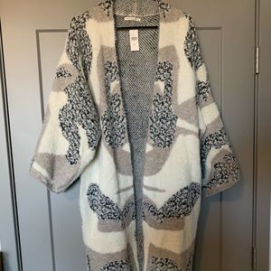 NWT Anthropologie Sweater - OS